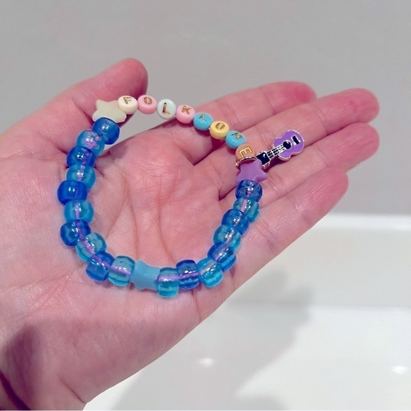 Kandi FOLKLORE glow in the dark stretch friendship bracelet, festival rave - Picture 5 of 6